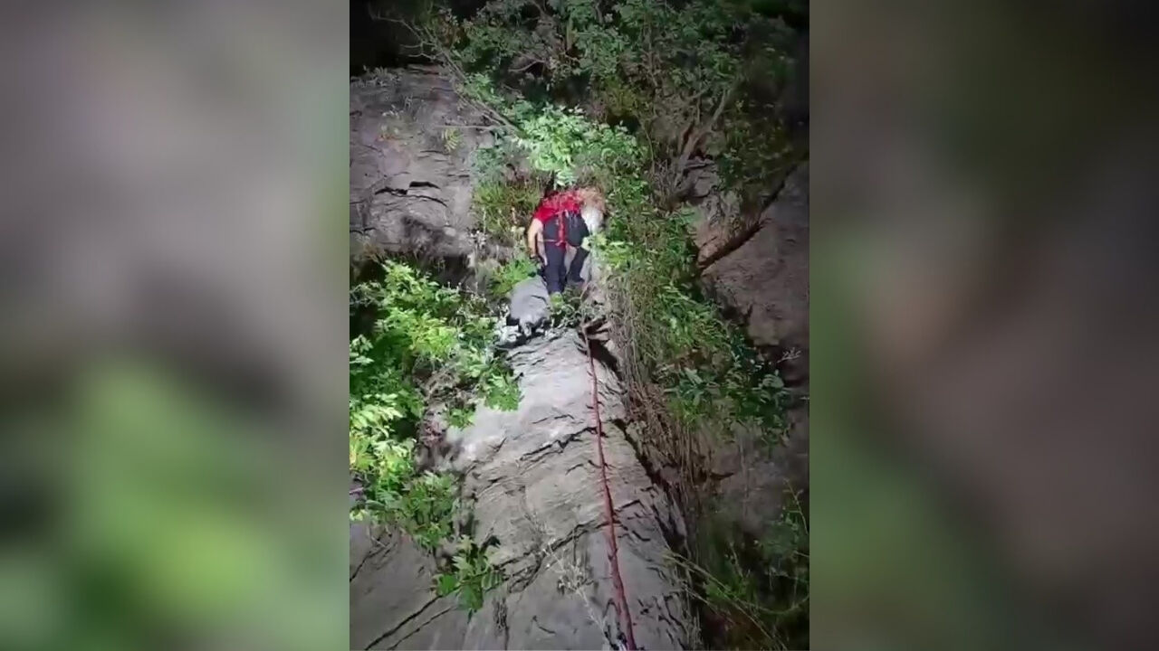 Gizli Koy'da Mahsur Kalan 2 Gurbetçi Jak Tarafından Kurtarıldı