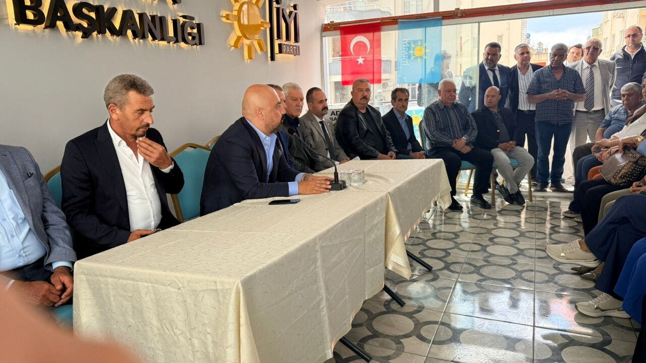 İyi̇ Parti Adana İl Başkanlığında Bayramlaşma Töreni Düzenlendi