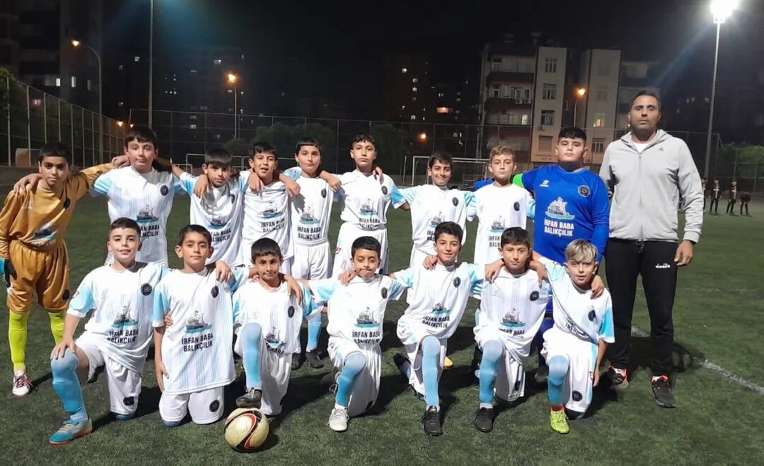 Karataş Belediyespor Geleceğin Yıldızlarını Arıyor (3)