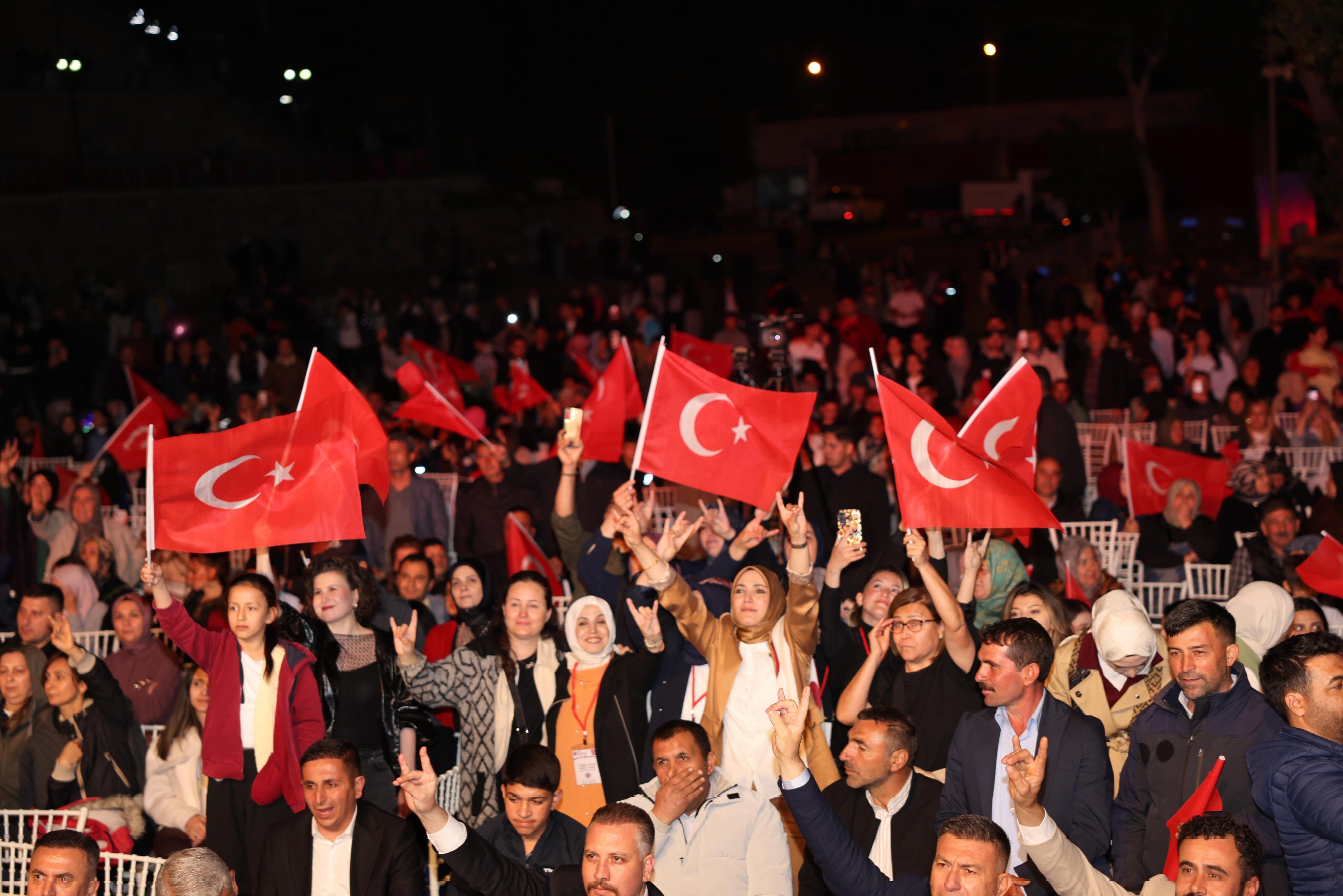 Mhp Adana İl Başkanlığı Pozantı’nın Kurtuluş Yıl Dönümü Etkinliklerine Katıldı2