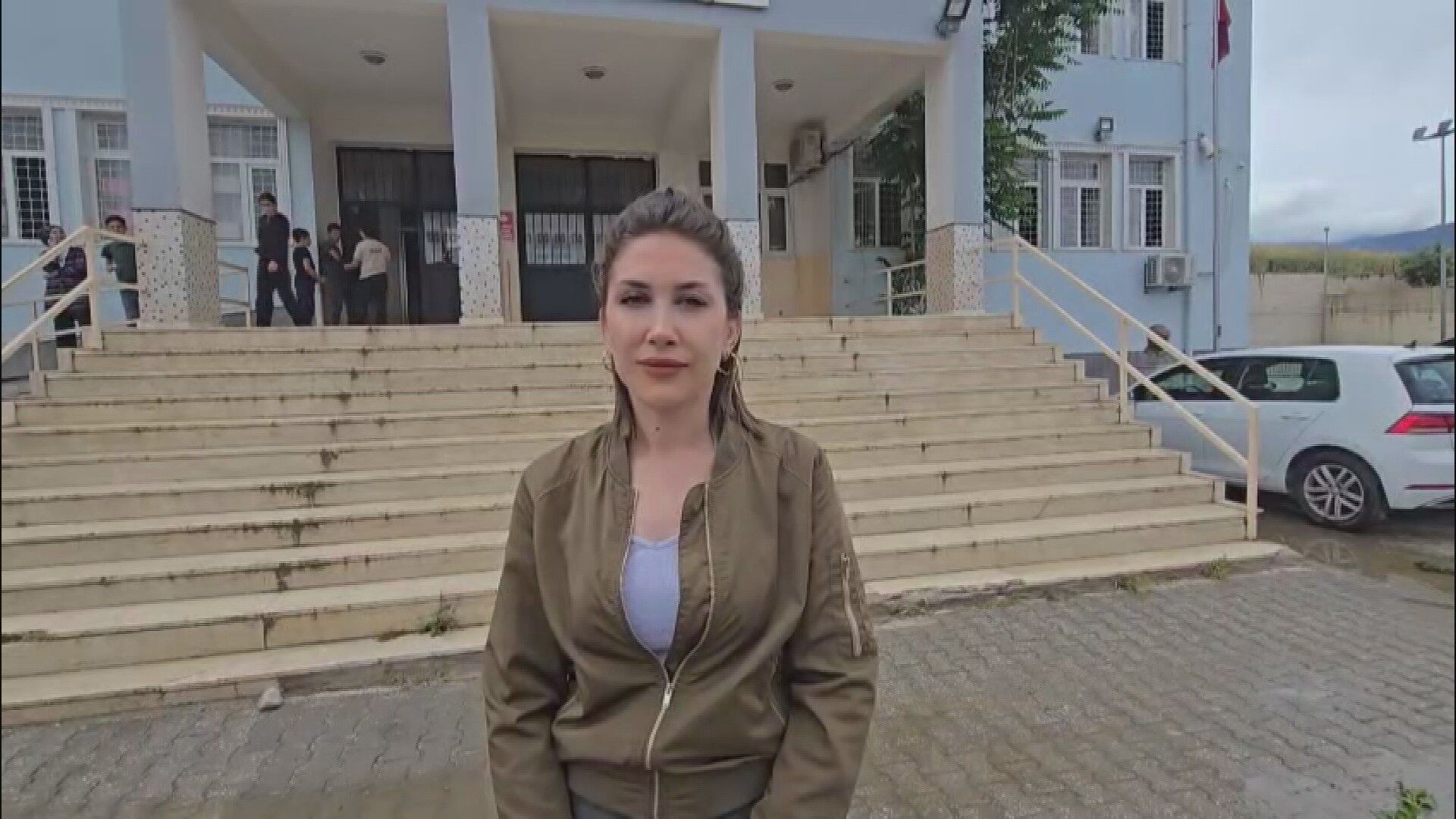 Öğretmenin Heimlich Manevrası Öğrenciyi Hayata Döndürdü (3)