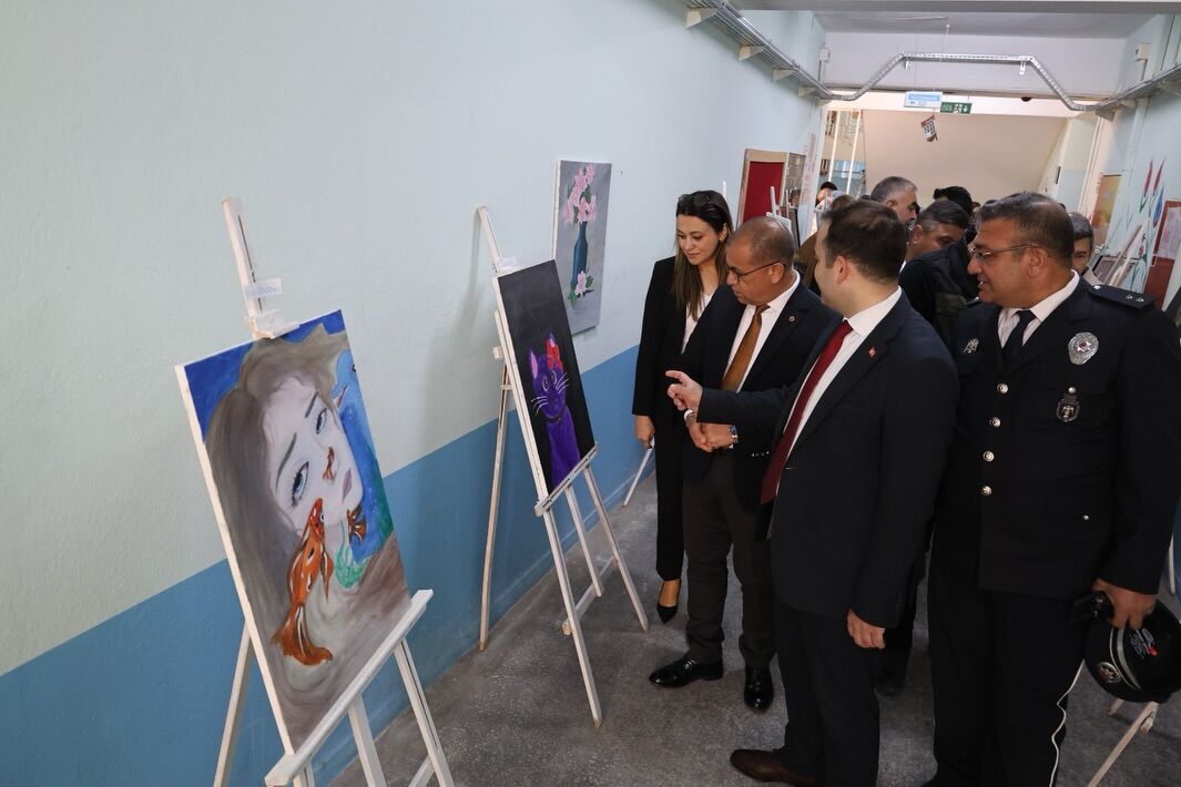 Saimbeyli’de 19 Mayıs Coşkusu Gençler Meydanları Doldurdu! (1)