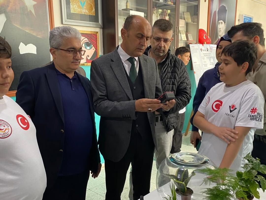 Sarıçam’da Bilim Rüzgarı Cemil Meriç Ortaokulu’nda Tübi̇tak 4006 Heyecanı (3)