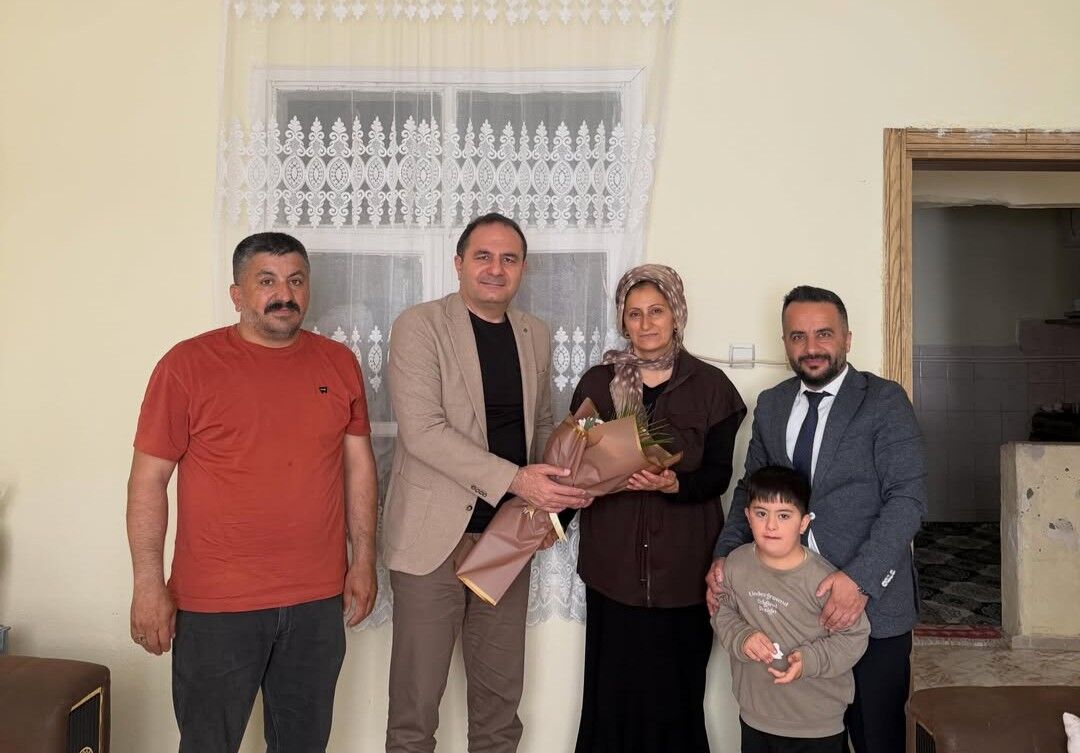 Seyhan’da Anneler Günü’ne Anlamlı Ziyaret (2)