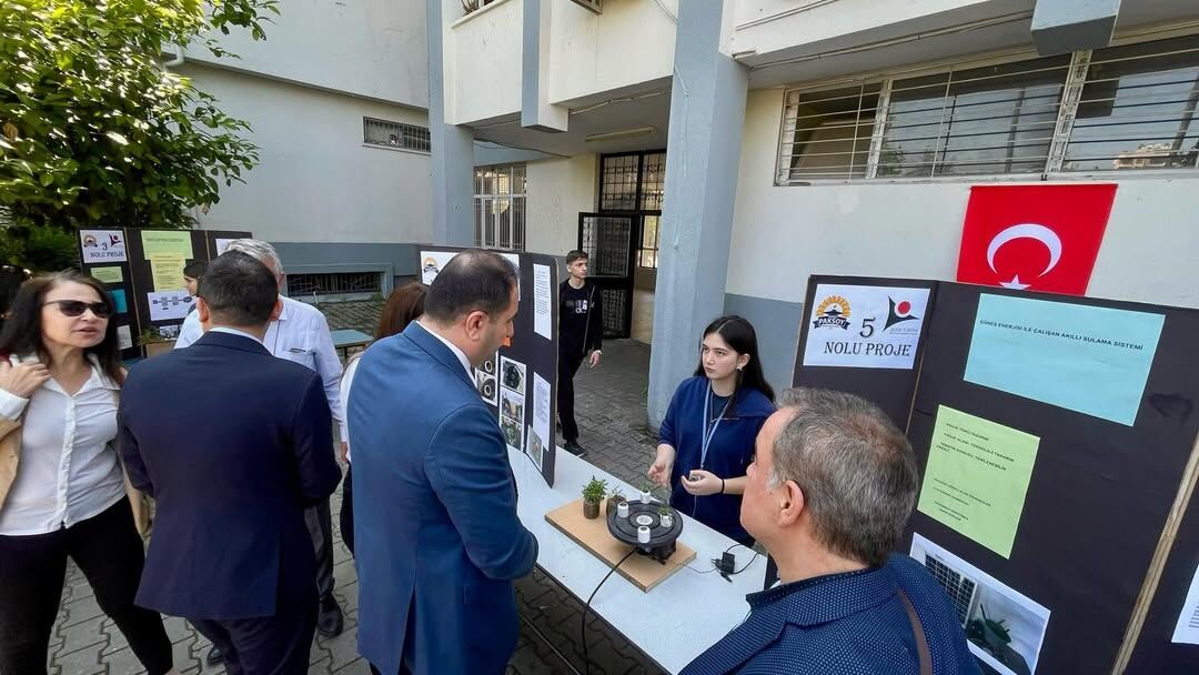 Seyhan’da Bilim Rüzgarı Paksoy Anadolu Lisesi’nde Tübi̇tak Şenliği (2)