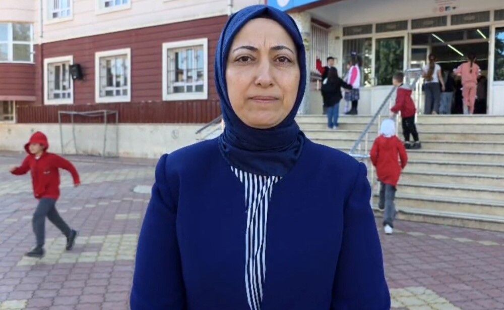 Teneffüste Fenalaşan Öğrenciyi Öğretmeni Kurtardı (2)