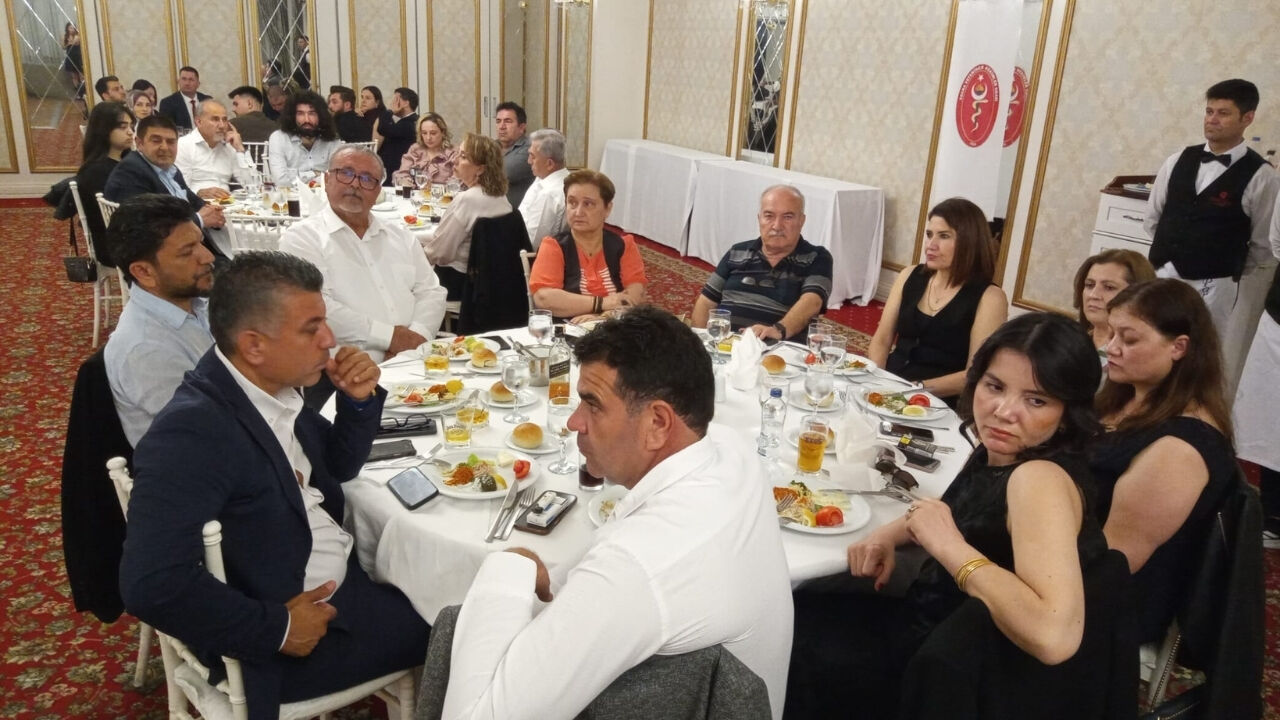 Veteriner Hekimler, 'Gala Gecesi'nde Buluştu (2)