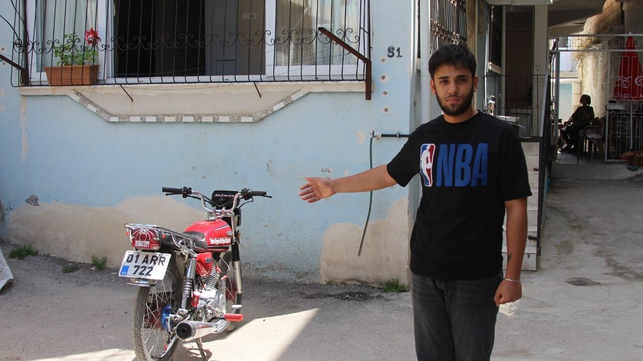 Yüreğir’de Pes Dedirten Hırsızlık 3 Kişi Motosikleti Böyle Çaldı