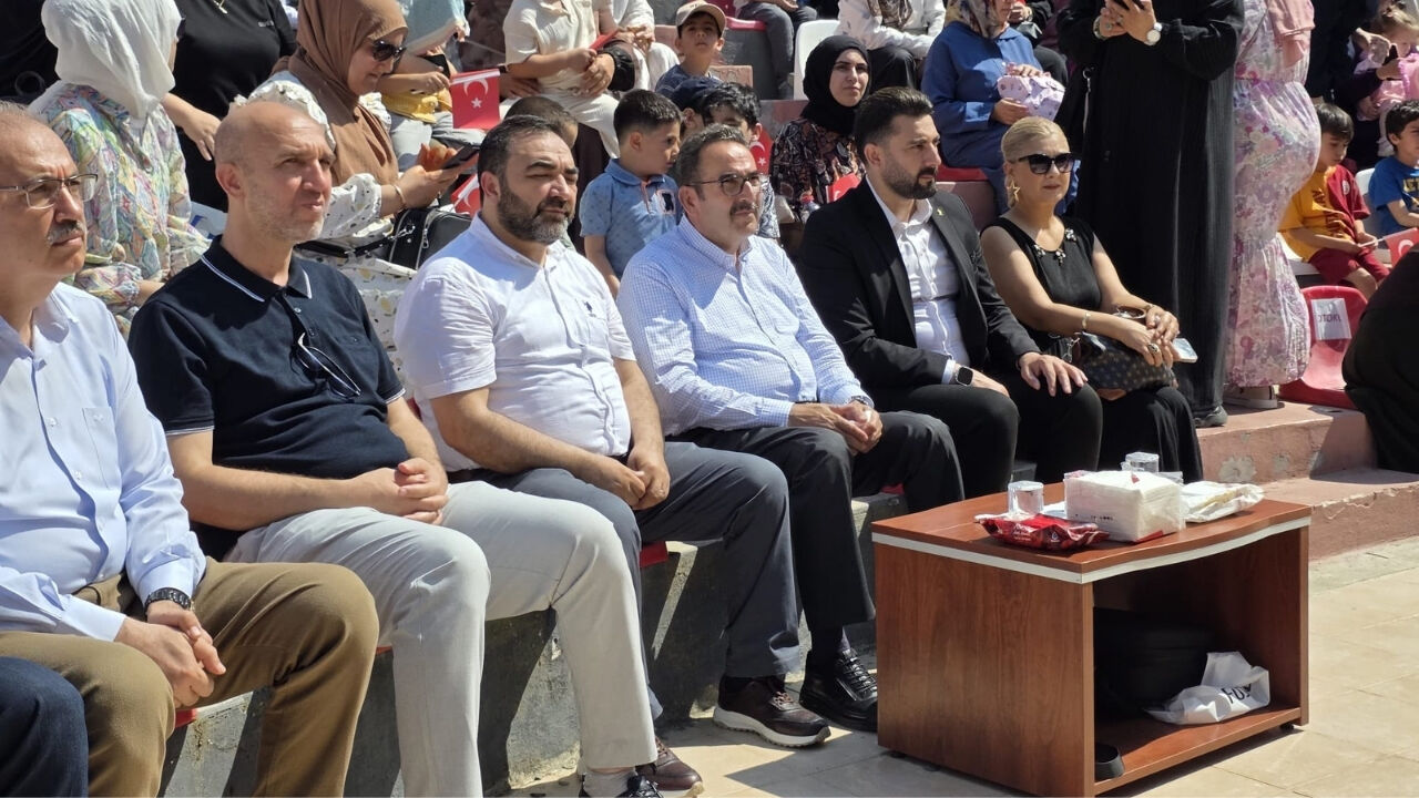 AK Partili Doğru, 4-6 Yaş Kur’an Kursları Çocuk Şenliği'ne katıldı