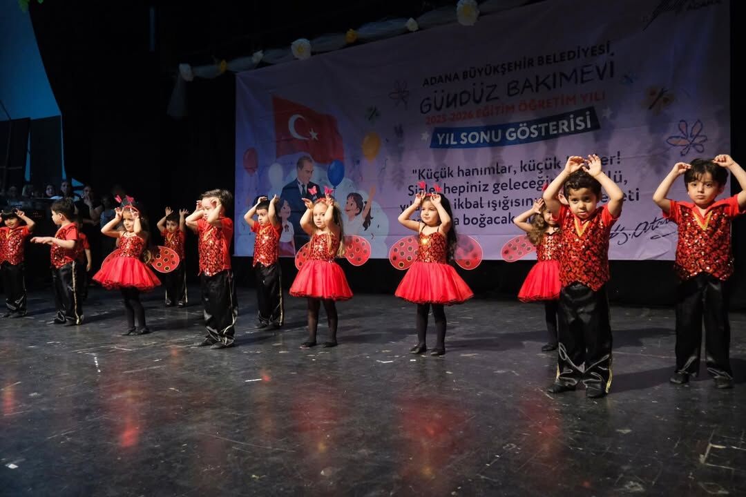 Adana Büyükşehir’in Gündüz Bakımevlerinde Yıl Sonu Coşkusu (1)