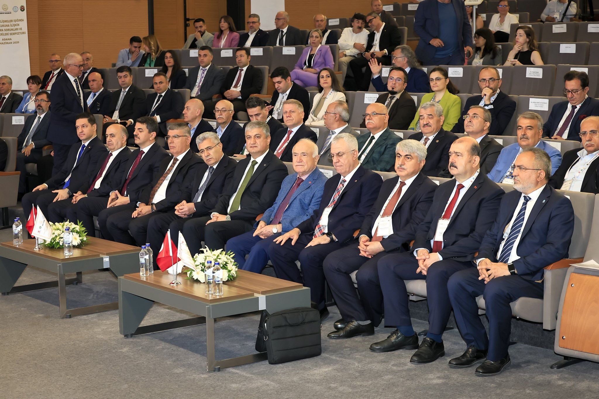 Adana Valisi Yavuz, Iş Hukuku Sempozyumunun Açılışında Konuştu4