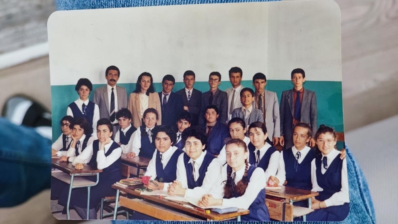 Adana'da 45 Yıllık Öğretmene Davul Zurnalı Emeklilik Uğurlaması (3)
