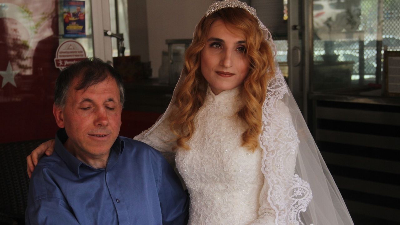 Adana’da Engel Tanımayan Aşkı Kaza Ayırdı Oğluna Kavuşamadı (1)