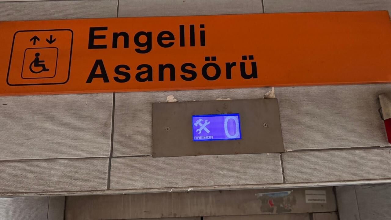 Adana'da Engelli Vatandaşlardan Asansör Isyanı (3)