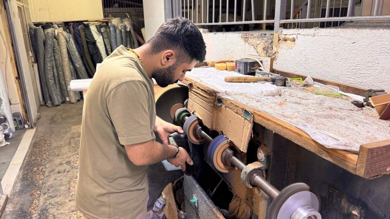 Adana’da Kunduracılar Alarm Verdi Çırak Bulunamıyor (3)