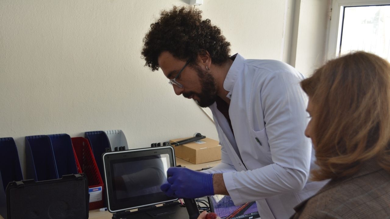 Adana'da Kuraklığa Dayanıklı Yeni Çilekler Geliştiriliyor (4)