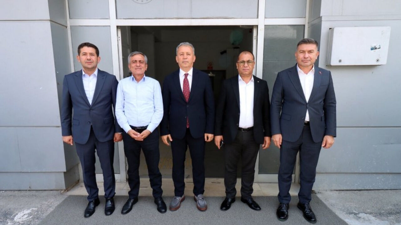 Adana'da spor yatırımları için dev zirve!
