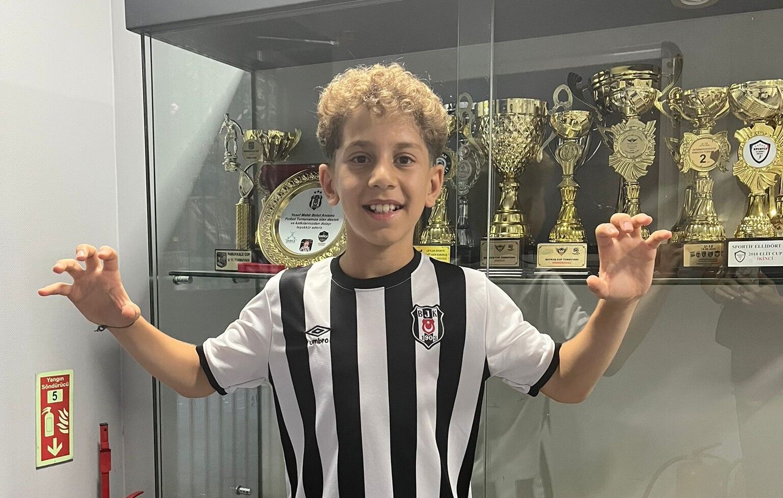 Adana'nın Gururu Çınar Boğa Beşiktaş’a Transfer Oldu (4)