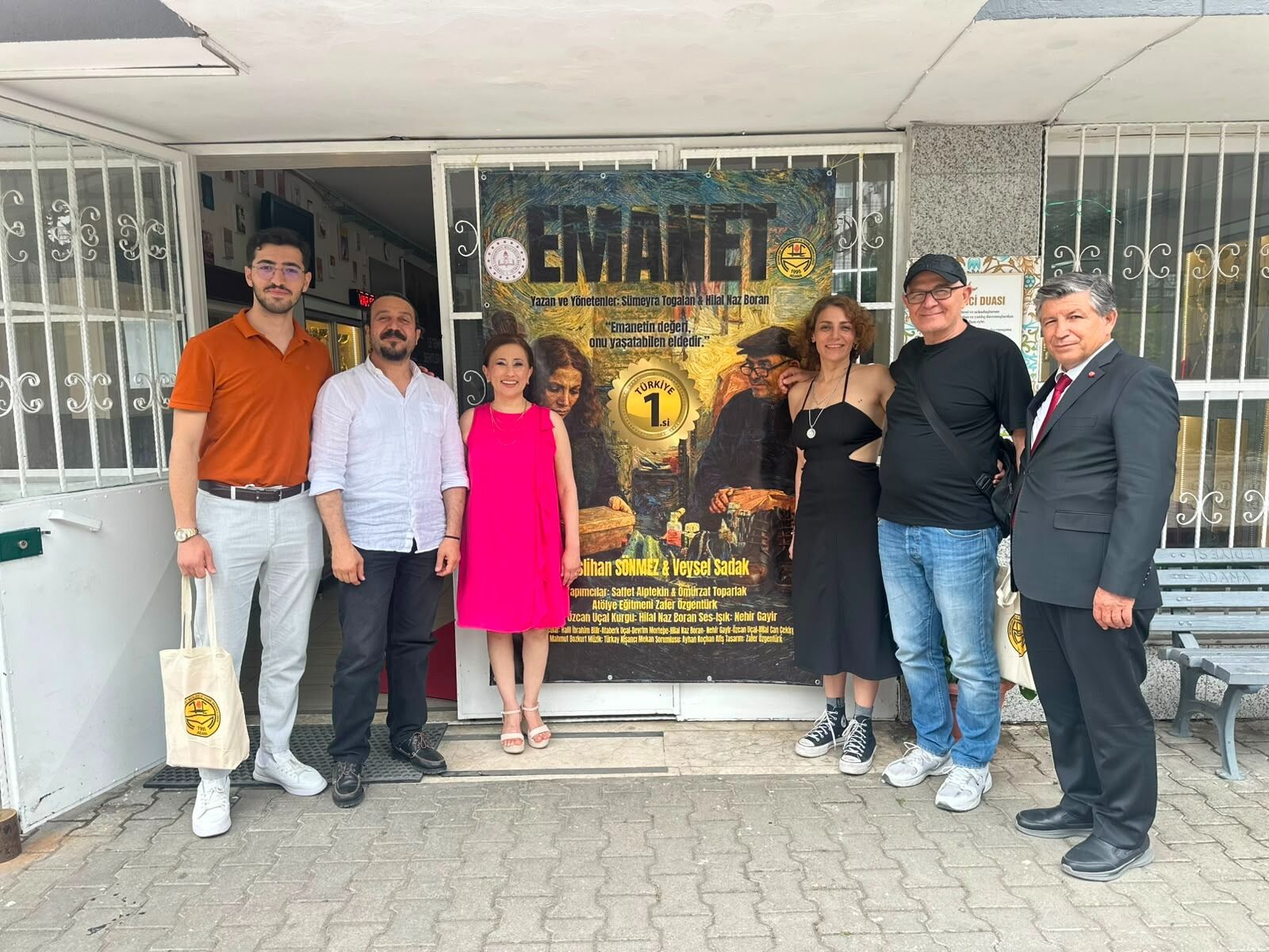 Adana'ya Gurur Yaşatan Emanet Filmi Izleyiciyle Buluştu (1)-1