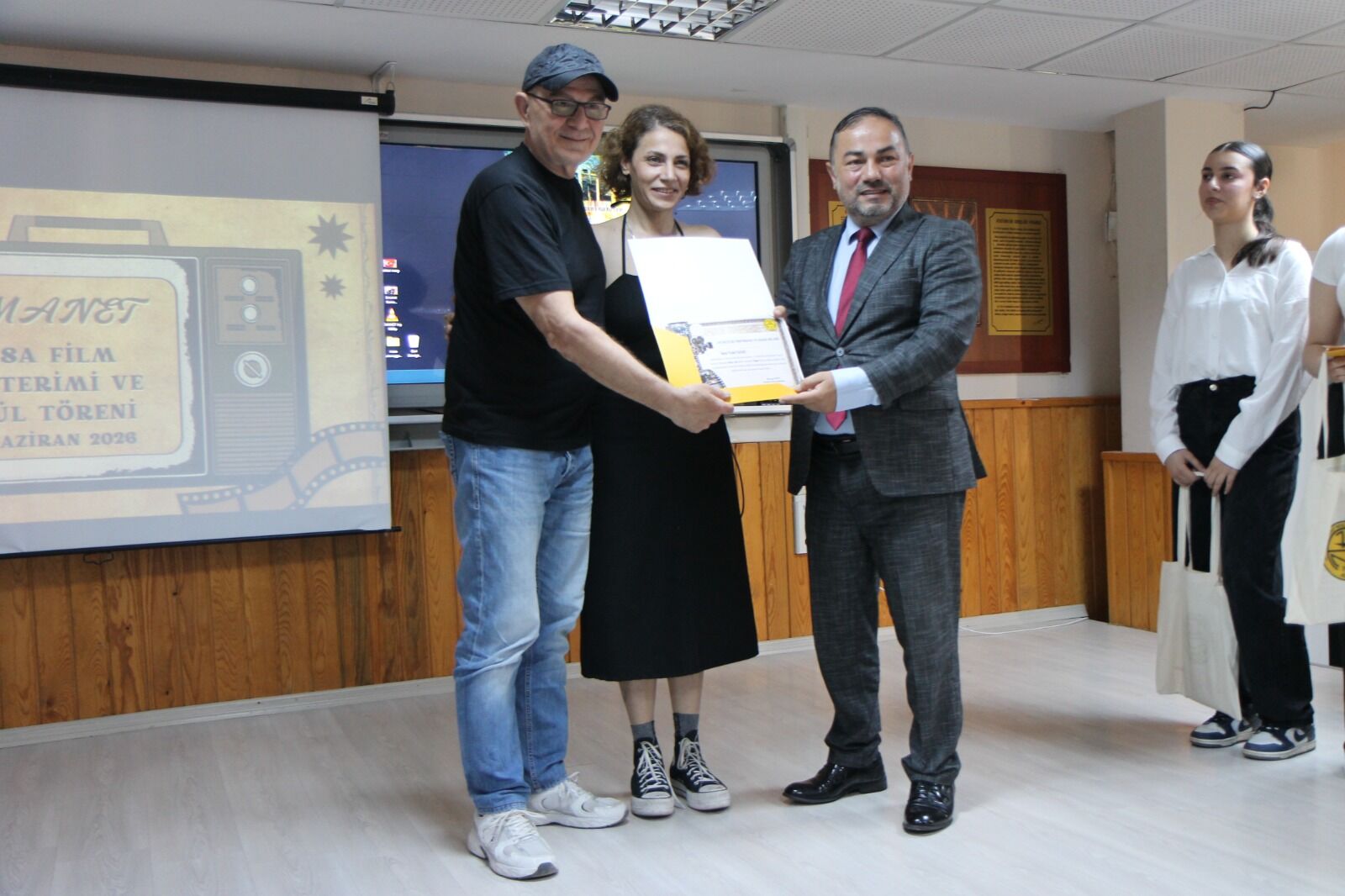 Adana'ya Gurur Yaşatan Emanet Filmi Izleyiciyle Buluştu (2)-2