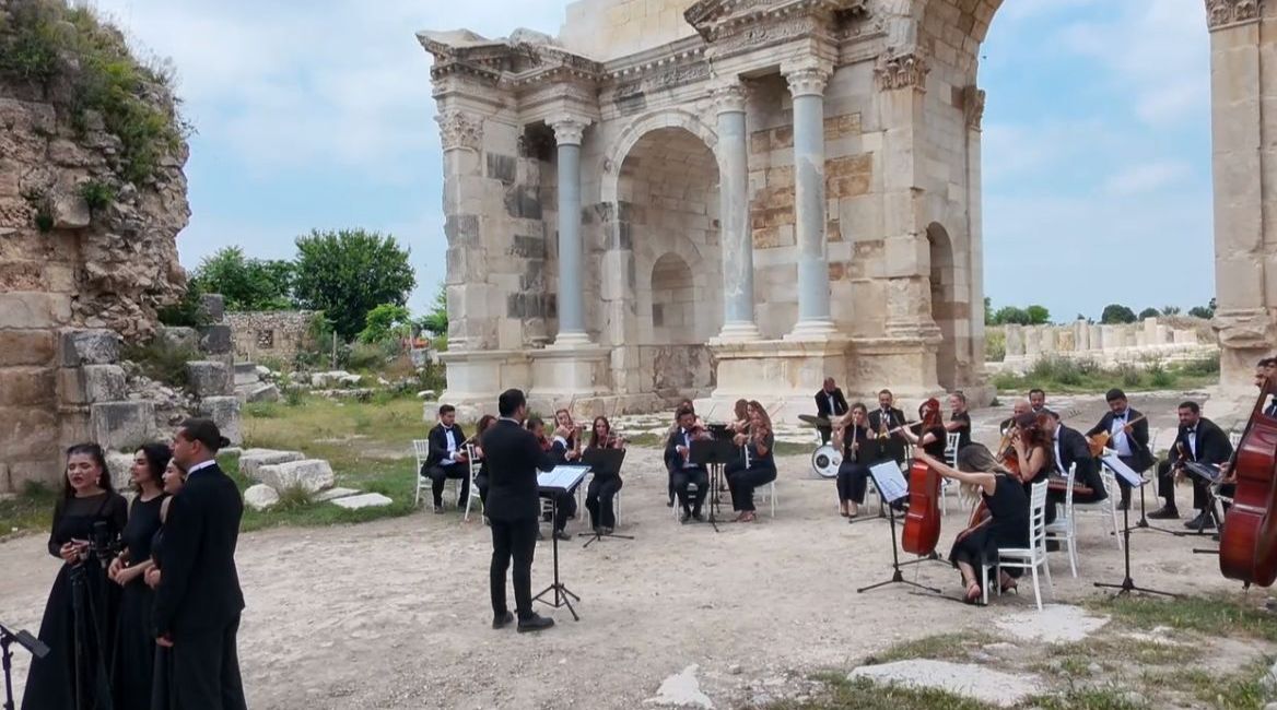 Anavarza’da Tarih Ve Müzik Buluştu (2)