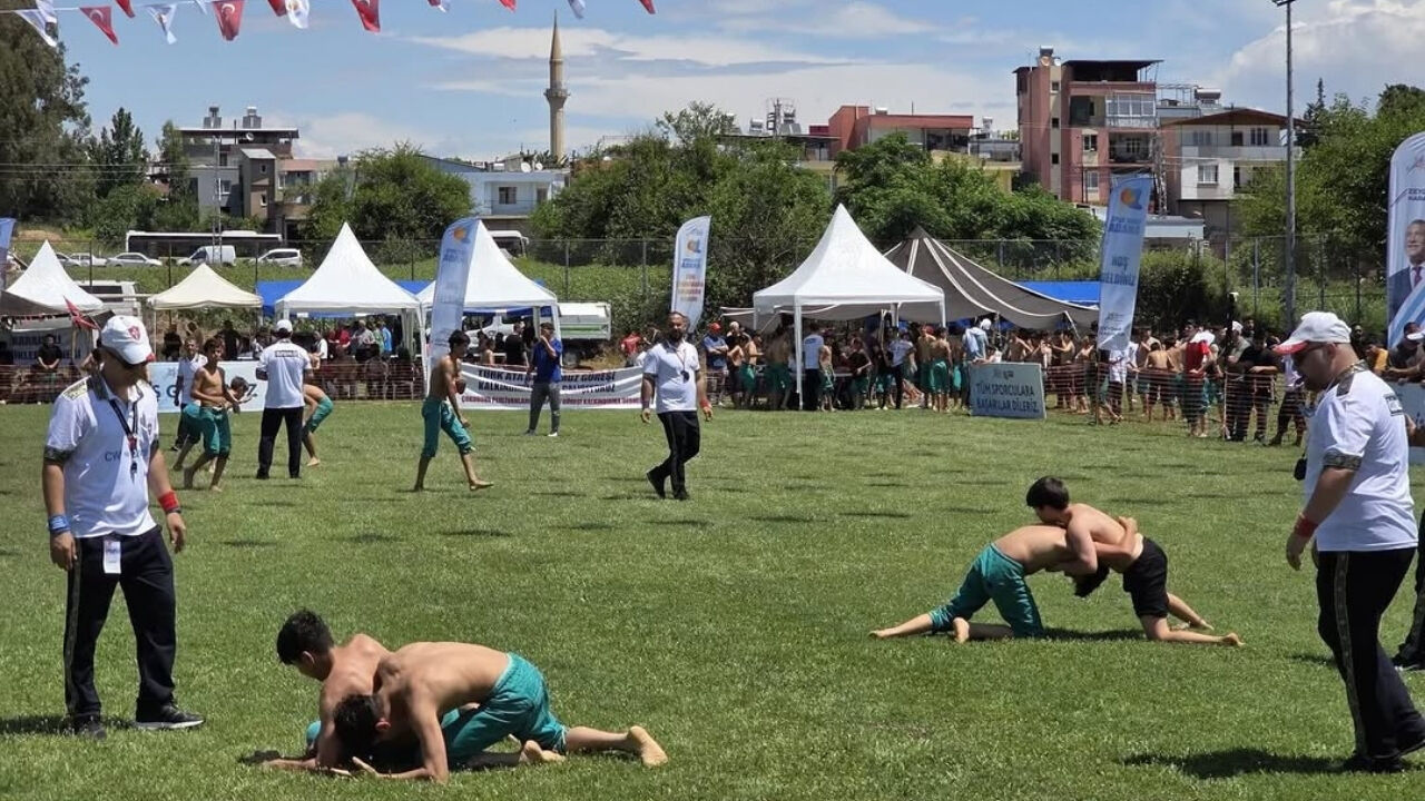 Başkan Altıok, Salbaş Karakucak Güreş Şenlikleri'ne Katıldı (1)