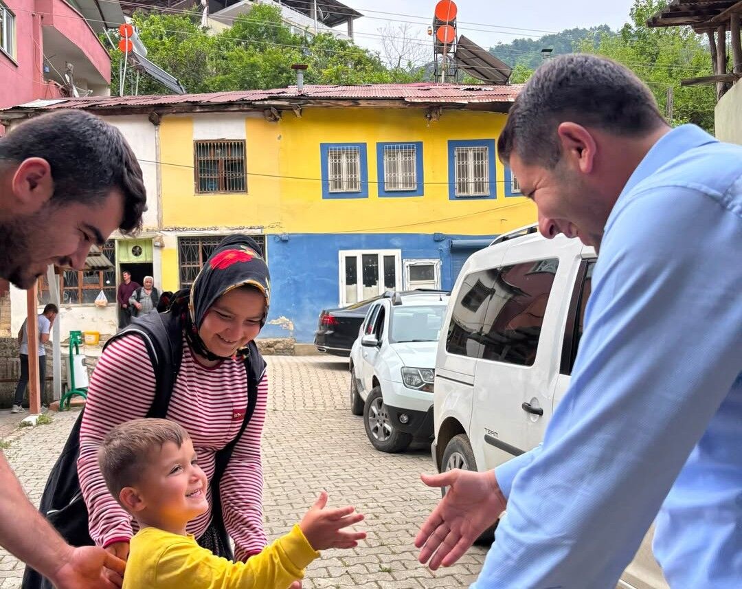 Başkan Özen, Gedikli Mahallesi’nde Vatandaşlarla Buluştu (3)