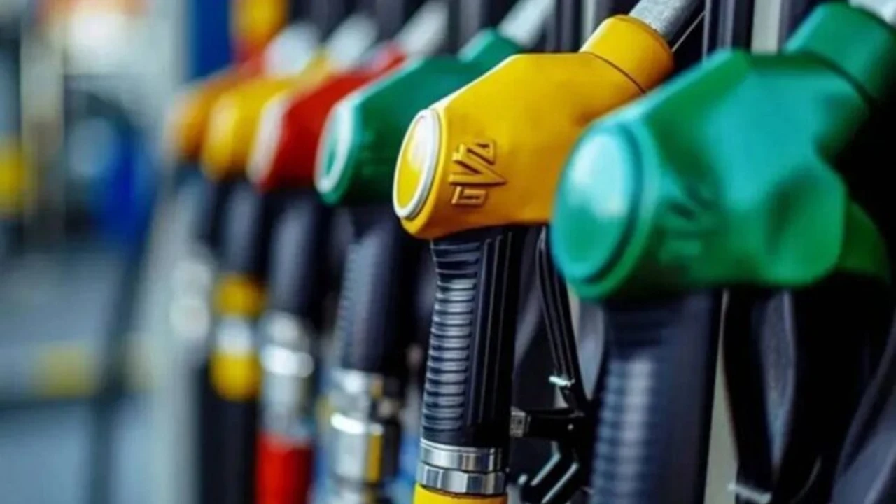 Adanalı sürücülerin gözü 1 Ekim’de: Benzine zam kapıda
