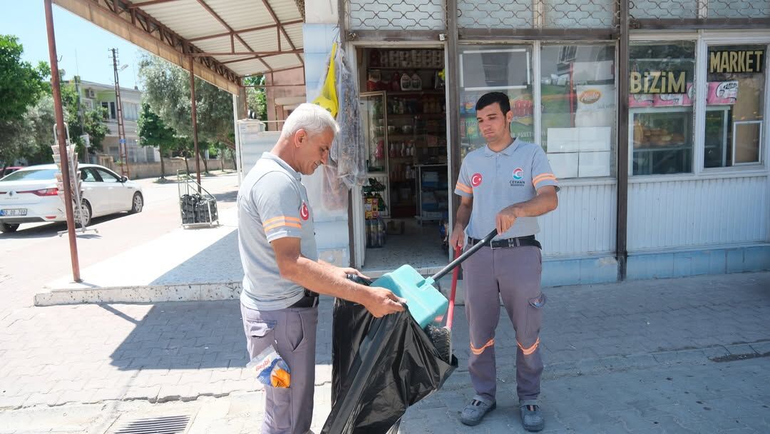 Ceyhan’da Temizlik Seferberliği Gece Gündüz Sahadayız (3)