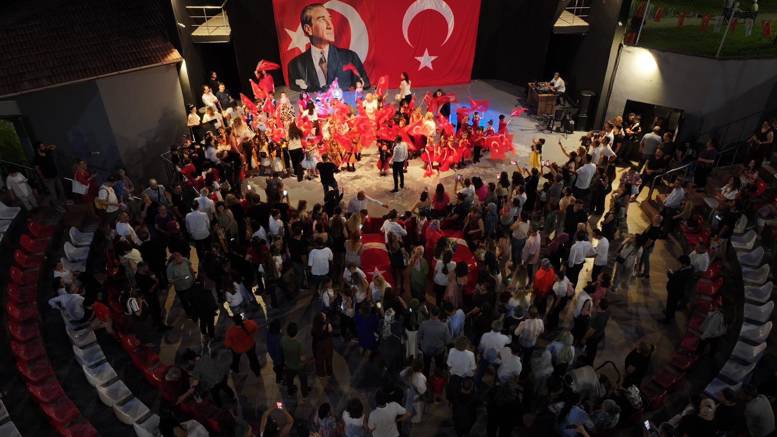 Çukurova Belediyesinde Miniklerin Yıl Sonu Heyecanı3