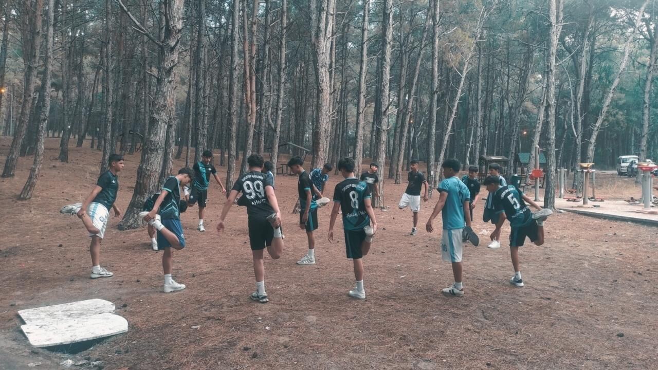 Çukurova Gençlik Spor Kulübü U 14 Takımı Şampiyonluk Kampını Tamamladı (1)