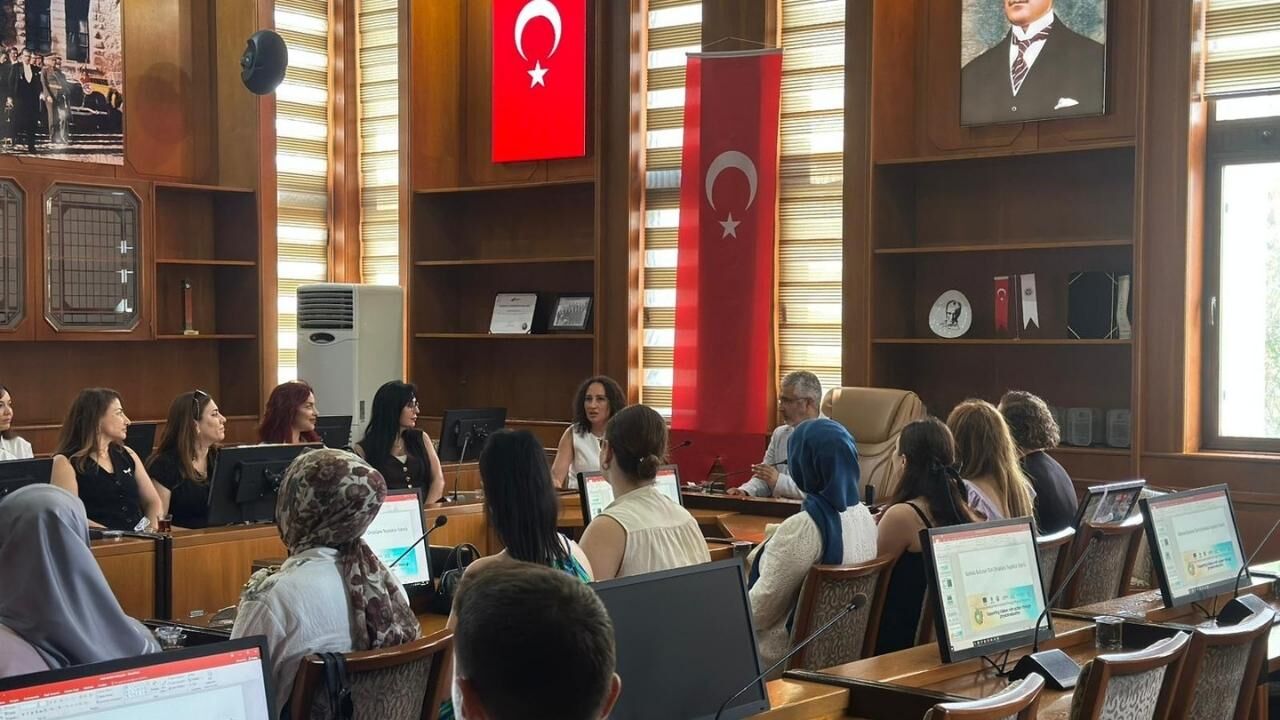 Çukurova Üniversitesi'nde Otizmli Çocuklara Yönelik Kapsayıcı Eğitim Projesi Değerlendirildi (1)