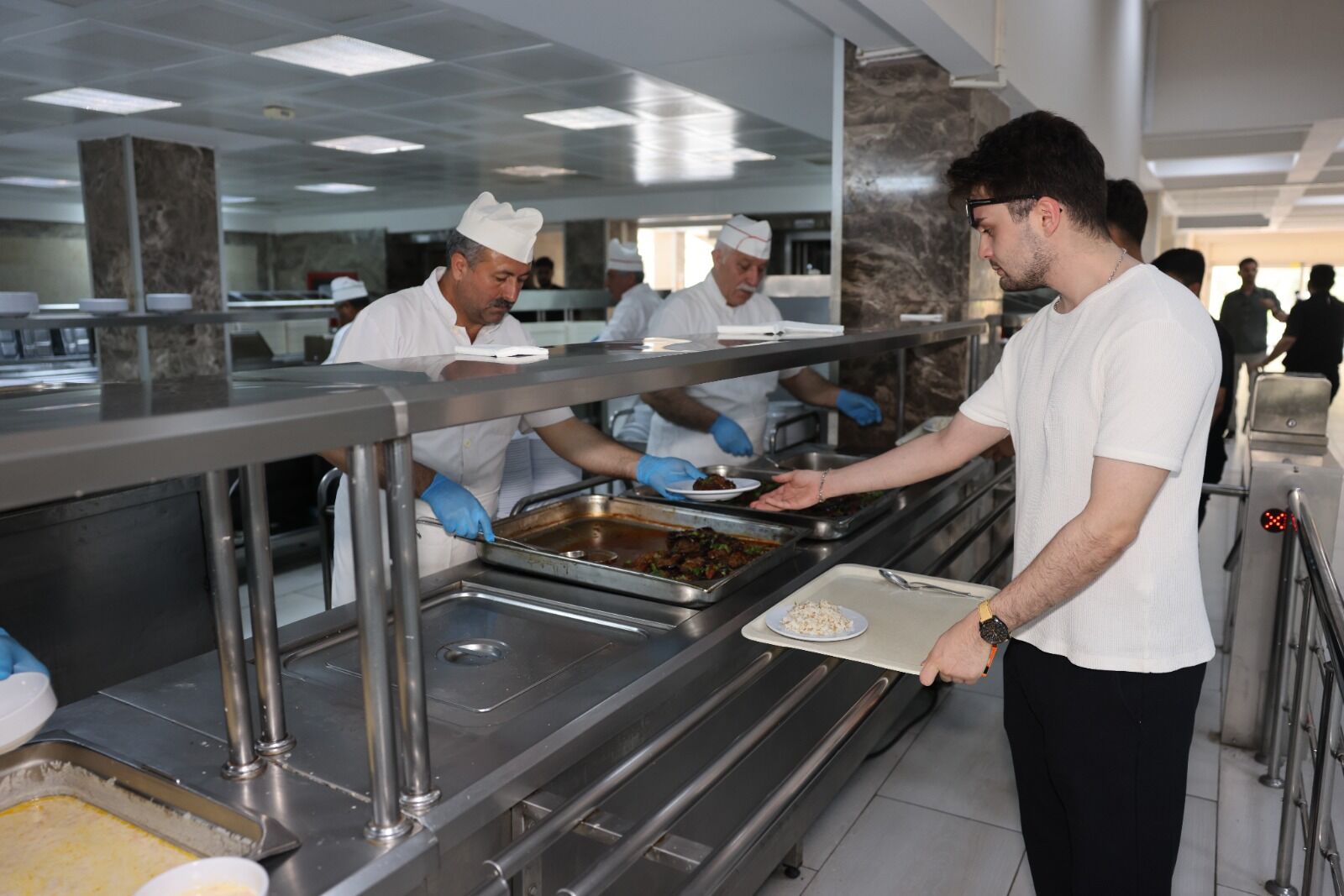 Çukurova Üniversitesinde Tabldot Dönemi Kapandı