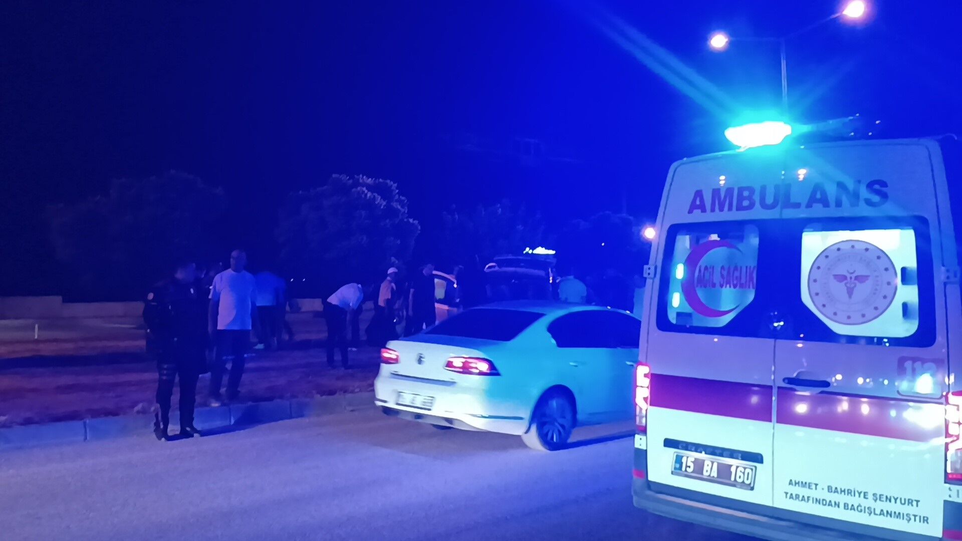 Gece Yarısı Kavşakta Can Pazarı! Yolcu Otobüsü Kaza Yaptı