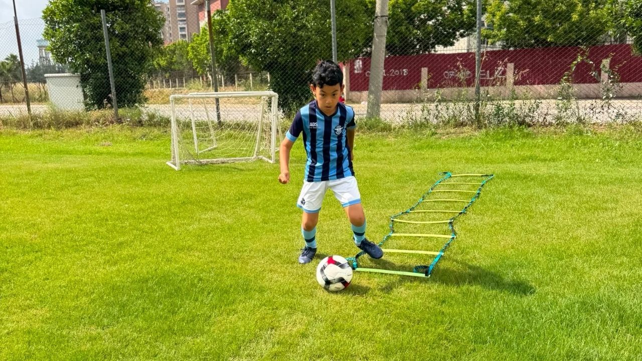 Geleceğin Yıldızları Atakent Adana Demir Spor’da Yetişiyor (2)