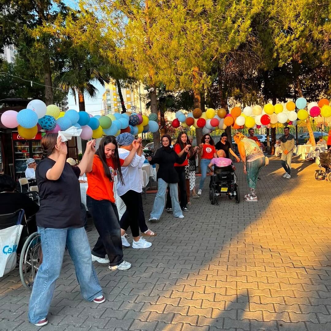 Huzurevinin Ulu Çınarlarına Unutulmaz Babalar Günü (3)