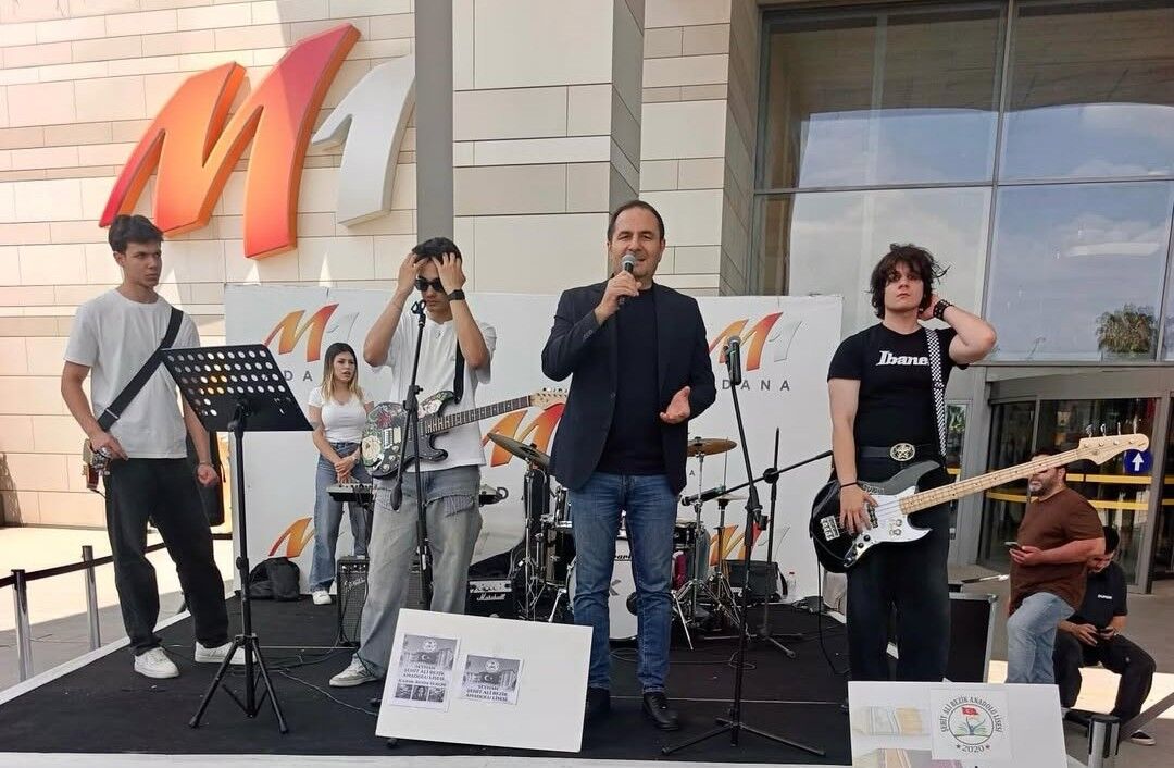 İlçe Milli Eğitim Müdürü Çelik, Genç Sanatçıların Heyecanına Ortak Oldu (3)