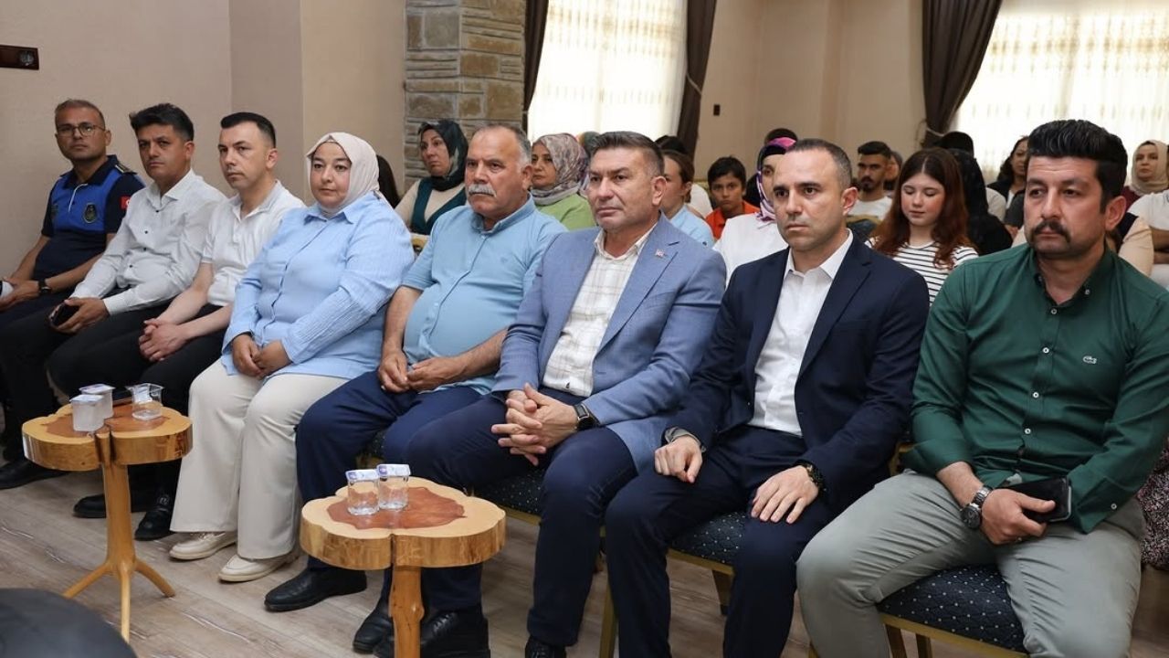Karaisalı’da Bağımlılıkla Mücadele Semineri Düzenlendi