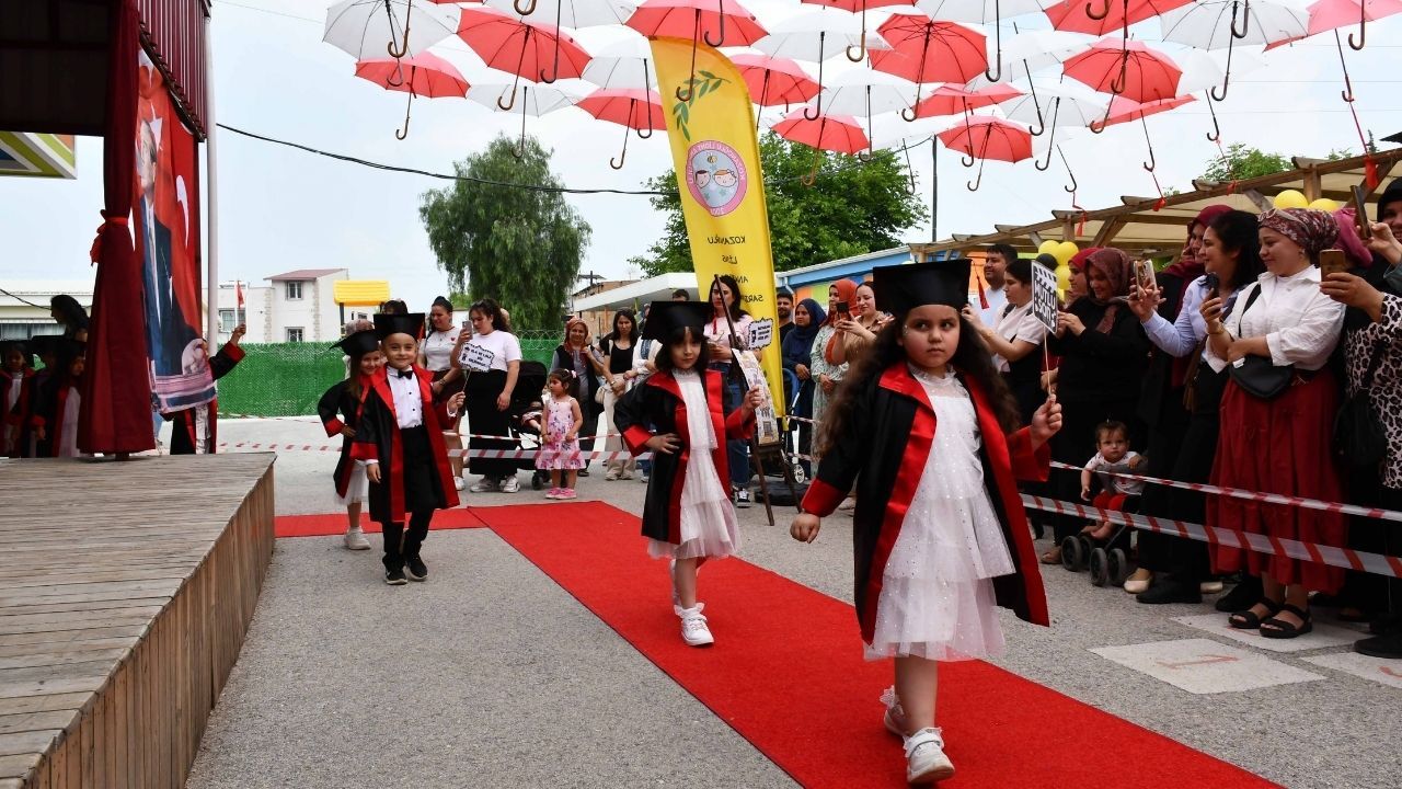 Kozanoğlu Lions Anaokulu'nda Mezuniyet Coşkusu (2)