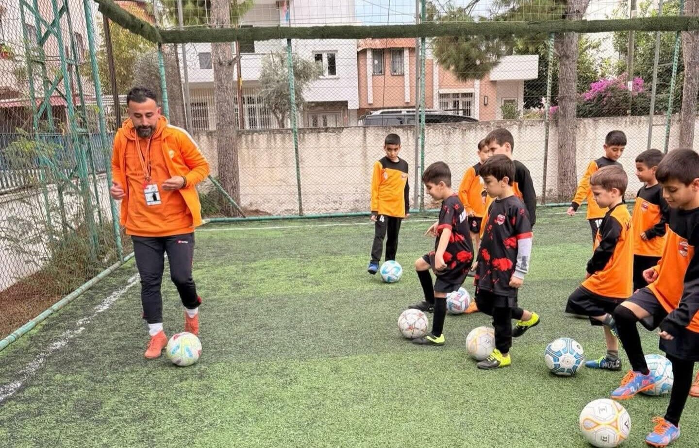 Minik Kramponlar Adanaspor Futbol Okulu’nda Yetişiyor3