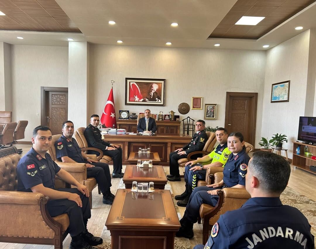 Sarıçam Jandarmasından Kaymakam Dayanç’a 187. Yıl Ziyareti (1)