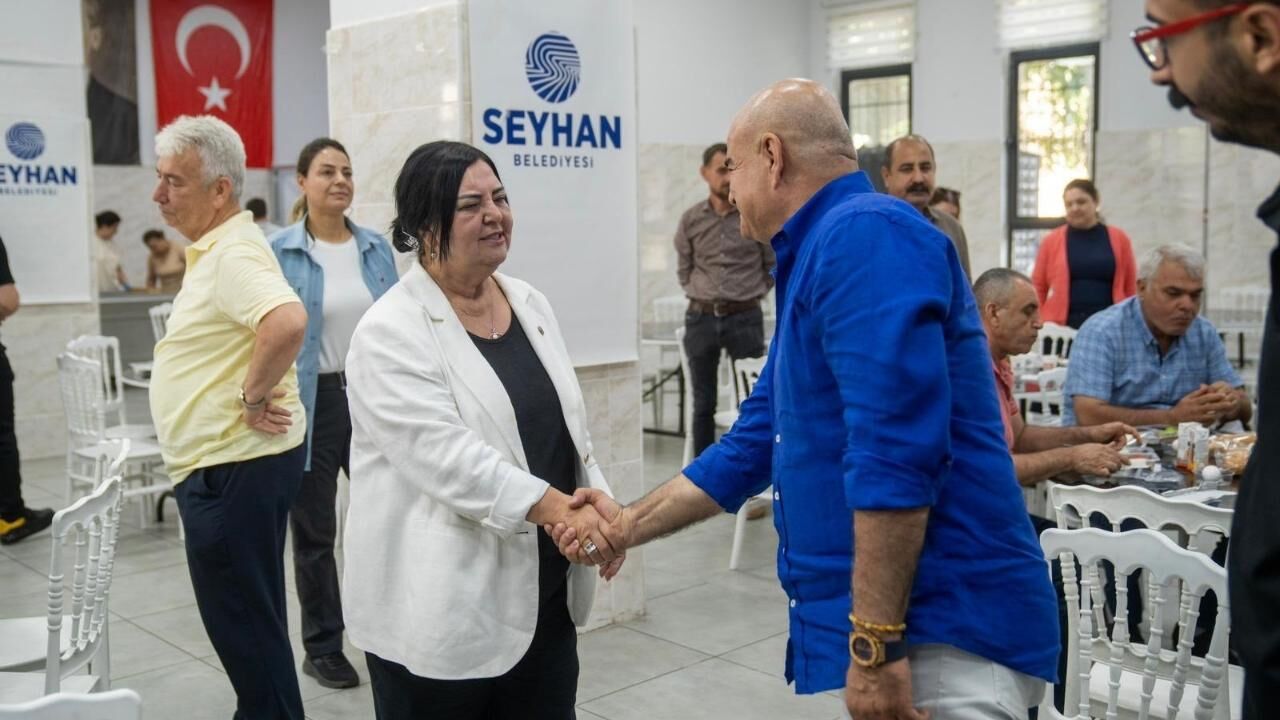 Seyhan Belediyesi'nden Muhtarlarla Ortak Akıl Toplantısı