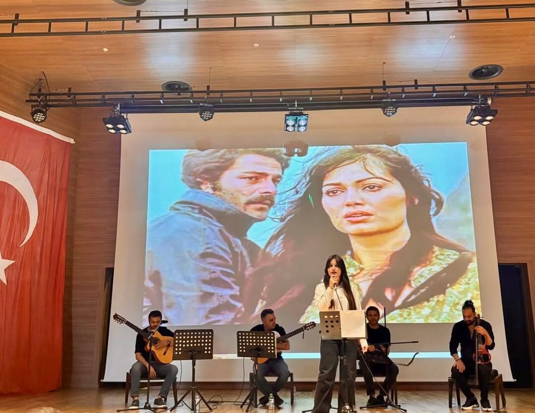 Tarihin Gölgesinde Sanat Gecesi (1)