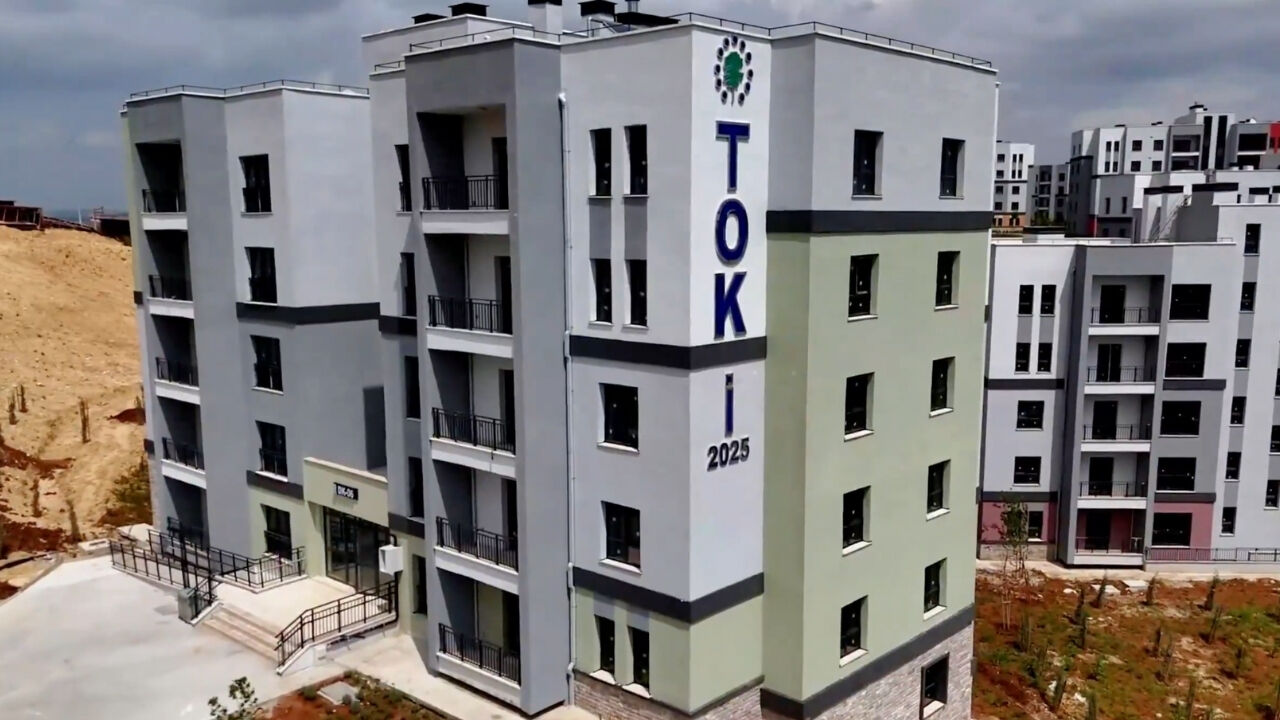 Toki̇'den Adana'da Konut Teslimi Müjdesi