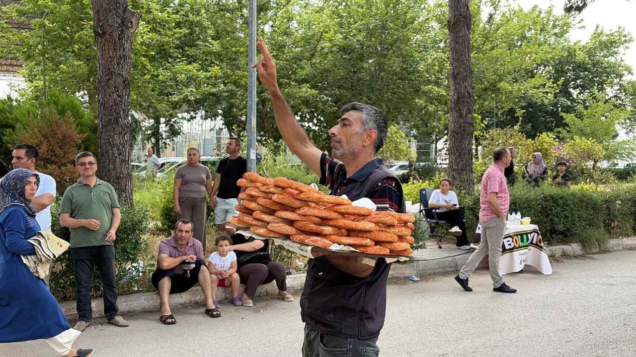 Veliler Alkışlarla Destek Verdi, Ayt Kapısında Kaldı! (1)