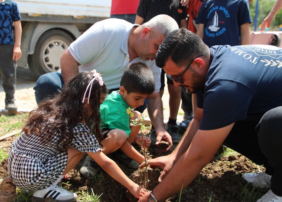 Yüreğir’de Geleceğe Nefes Minik Eller Toprakla Buluştu (2)
