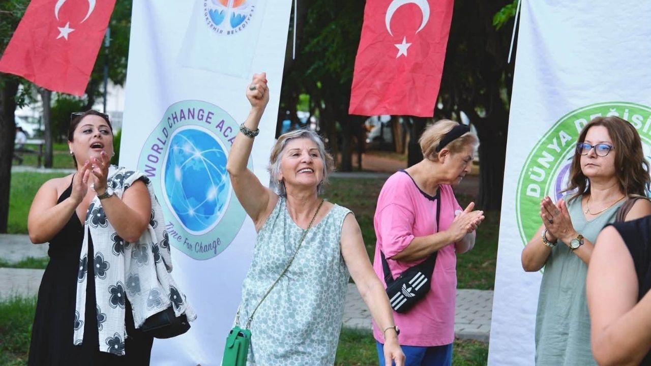 7.7 Dünya Değişim Günü'nde Adanalılar Aynı Ritimde Buluştu (1)