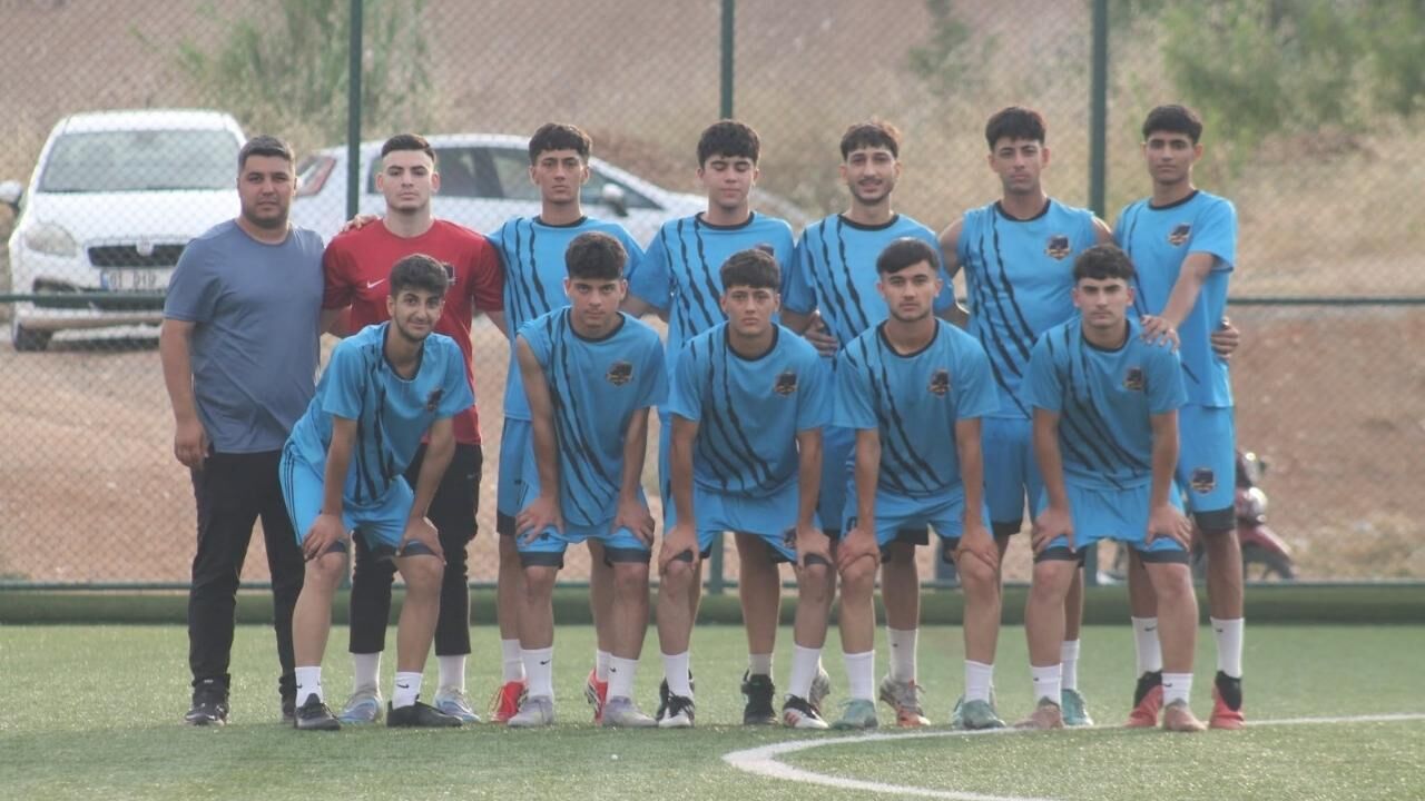 Adana Pars Fk, Yeni Sezonda Rotasını Türkiye Şampiyonası'na Çevirdi (1)