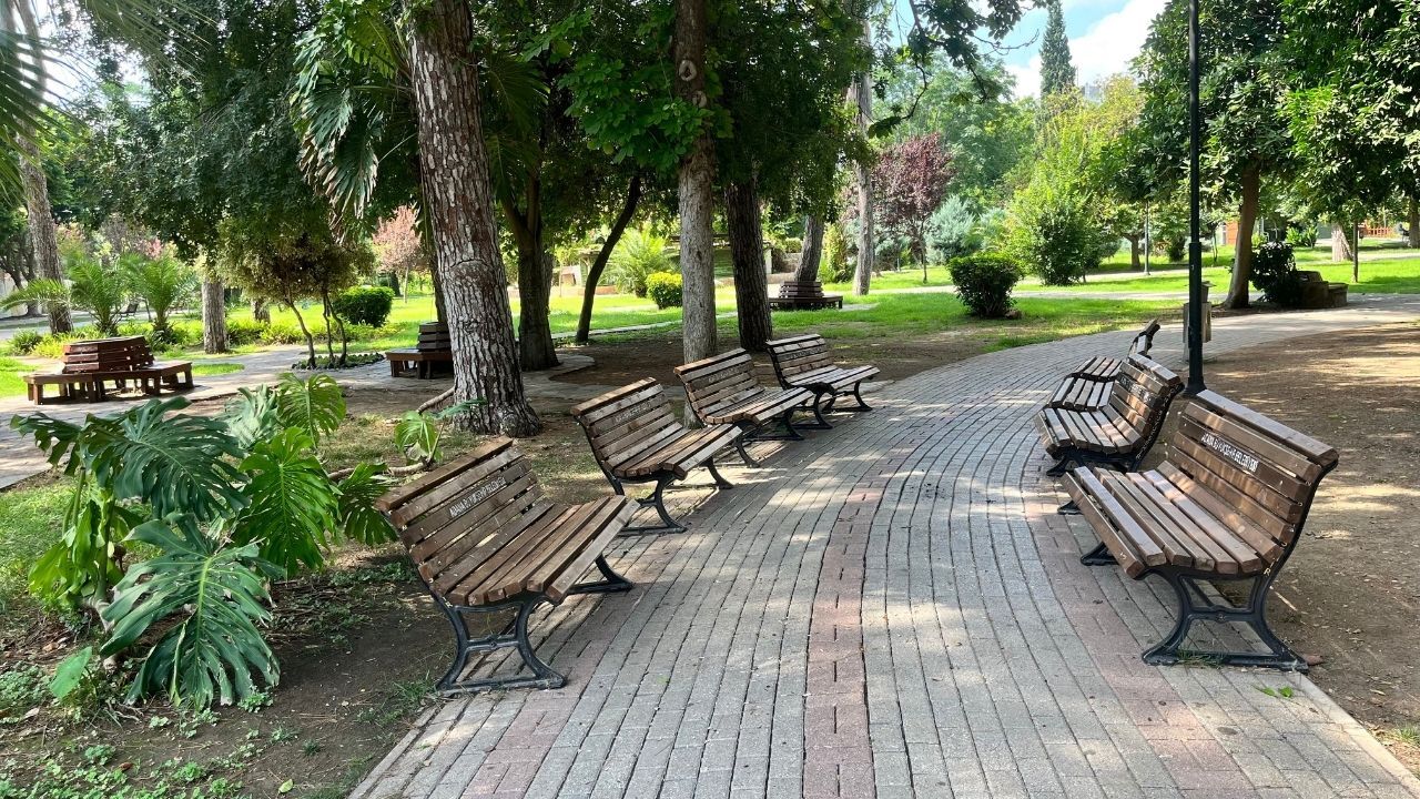 Adana Sıcaktan Boşaldı! Hafta Sonu Kent Sessizliğe Bürün (1)