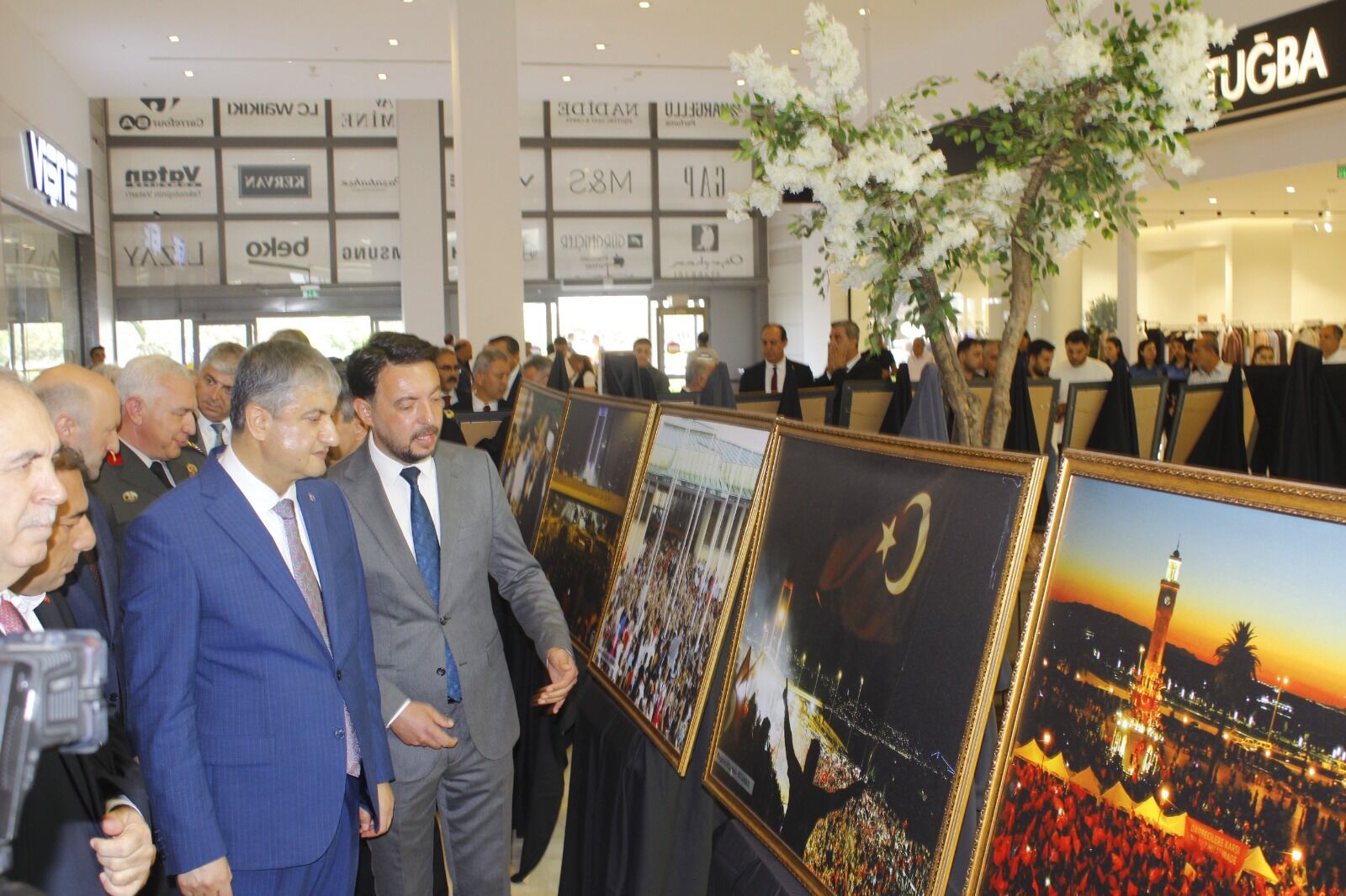 Adana’da İrade Bizim, Zafer Bizim Temalı 15 Temmuz Sergisi Açıldı (3)